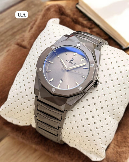 Hublot Big Bang Daimond cut model magic